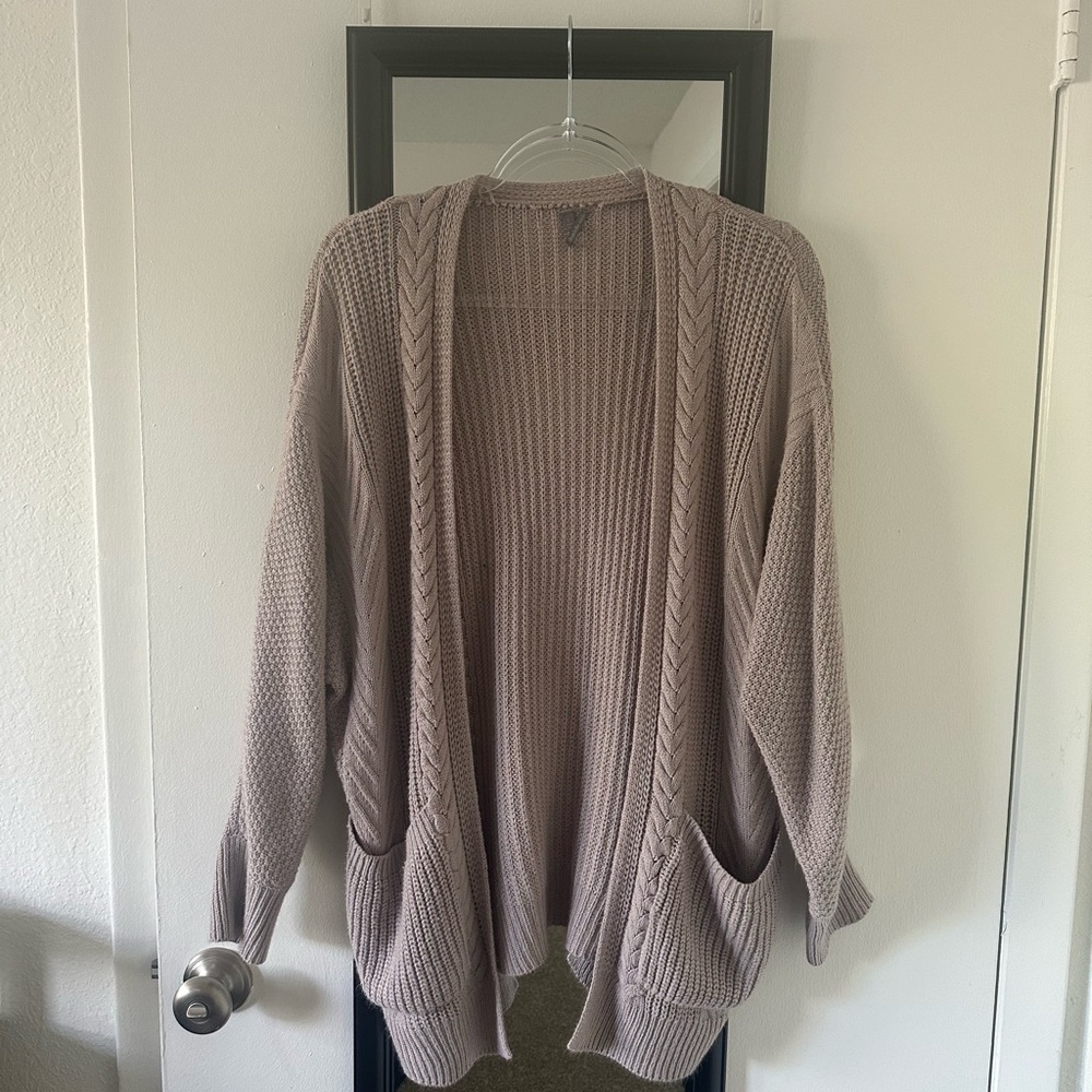 Charlotte Russe Grey-Lavender Open-Front Cable-Trim Knit Cardigan